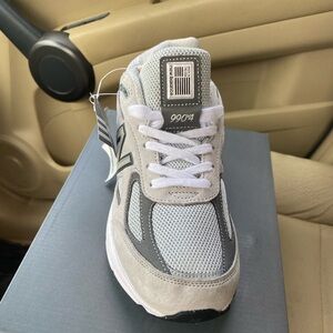 New Balance 990v4 Light Gray & White Athletic Sneaker